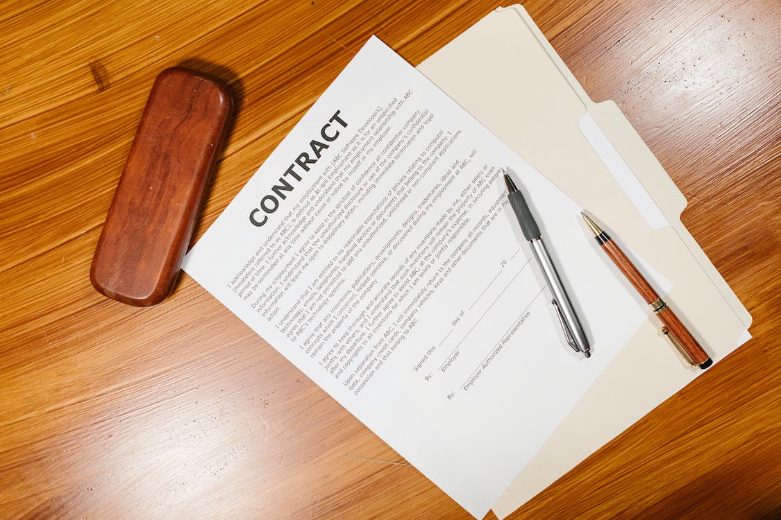 ¿Qué Es un Contrato de Escritura Pública? - Guía Guatemala